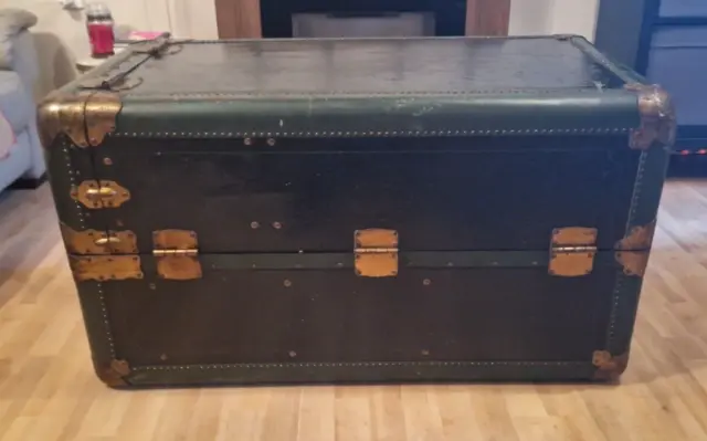 Antique/Vintage  Belber Wardrobe SteamerTrunk