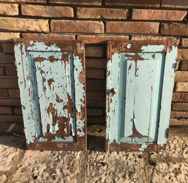 2 ante bugnate antiche pannelli in legno massello per finestra o armadio a muro
