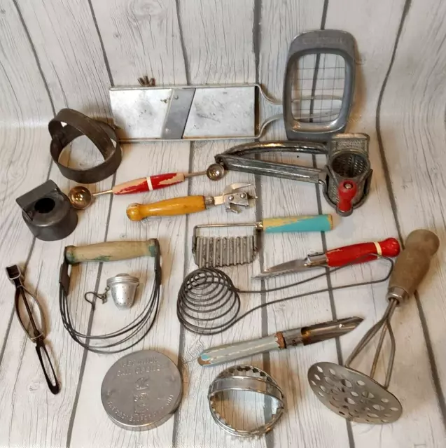 Lot of  17 Vintage Kitchen Gadgets Utensils