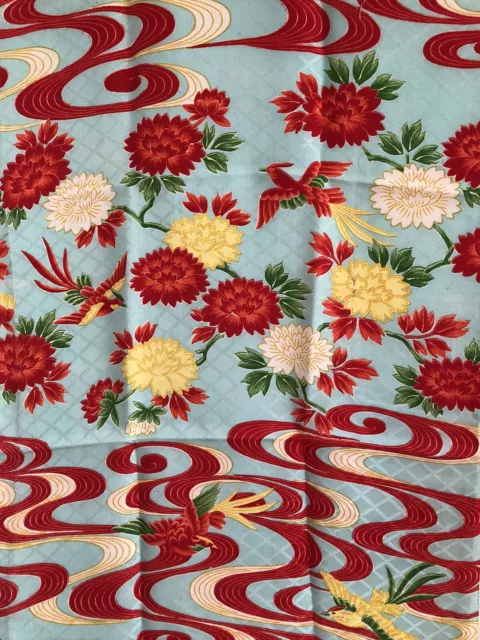 Tissu kimono en soie vintage floral 14 po x 38 po rouge jaune lt bleu oiseaux floraux 2