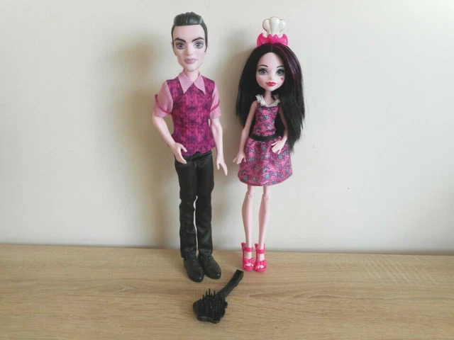 Monster high vampire best sale kitchen