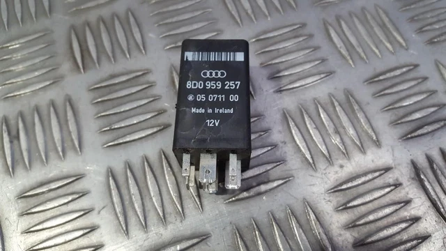 FOR Audi A6 OTROS RELÉS 8d0959257 05071100 ES390847-70