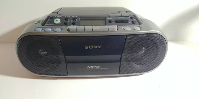 Sony CFD-S03CP Vintage Portable CD Radio Cassette-Corder