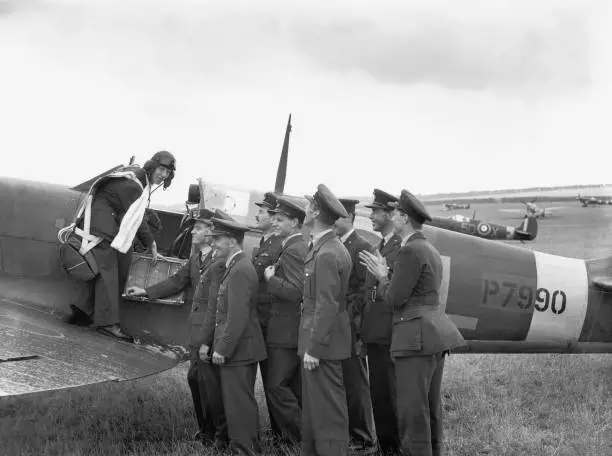 Raf Flight Lieutenant James Harry Lacey 1941 Old Photo