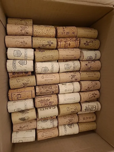 140 Natural Used Wine Corks - Ideal for Craft, Weddings. Fast Dispatch from UK