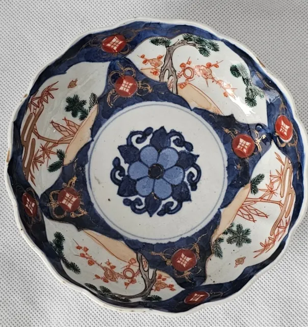 An Antique Japanese Imari Bowl, Hand Painted in Traditional Colours