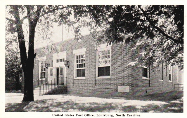 Postcard NC Louisburg North Carolina US Post Office Unposted Vintage PC H996