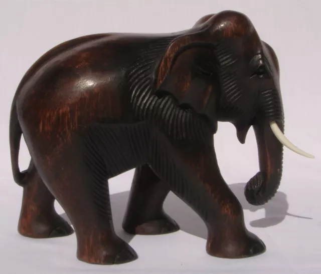 Hand Carved Thai Wooden Elephant Brand New 22cm Tall Size