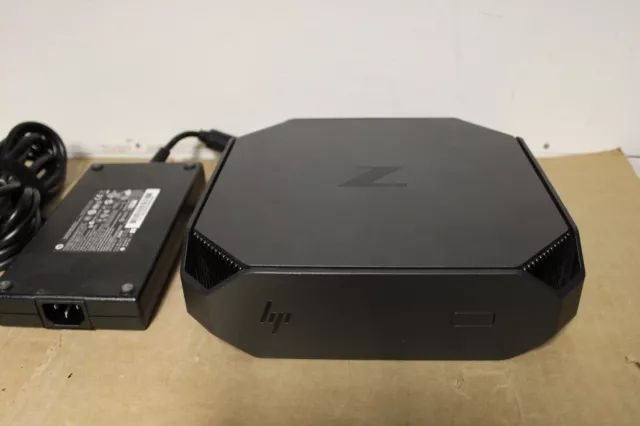 HP Z2 G3 Mini Workstation Xeon E3-1245 v6 32Gb 1024Gb Nvme Quadro Wifi Win 10 H6