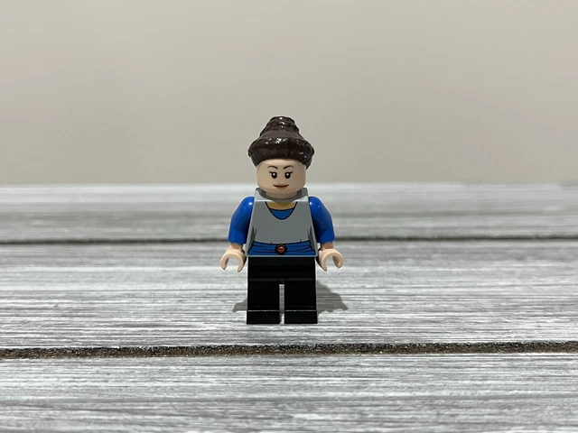Lego Star Wars sw0324 Padme Naberrie (Amidala) Minifigure From 7961