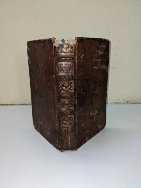 livre ancien-Les sacrifices de l'amour ou lettres de la Vic. De Senanges..-1782