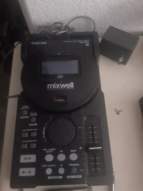 Tascam CD-DJ1 Mixwell Portable DJ CD Player Tested Working