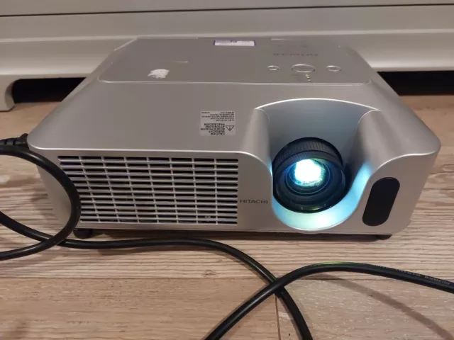 Hitachi CP-X265 Multimedia & Network LCD Projector 3LCD Silver USB