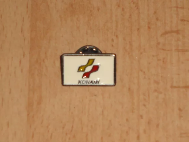 Konami Logo Del Antiguo Pin De Los Primeros Juegos De Msx Y Años 80 - 90 Nuevo