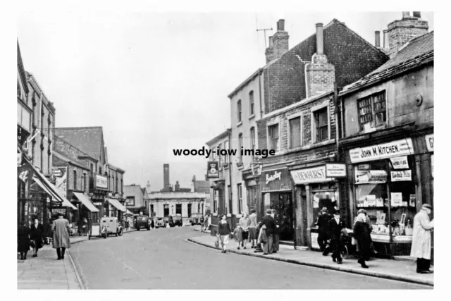 pt4124 - Town Street , Armley , Yorkshire - Print 6x4