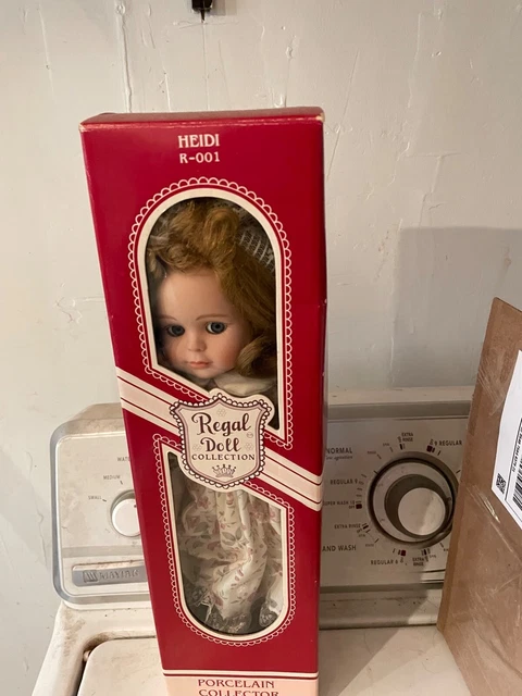 hydie doll she never been open or played with