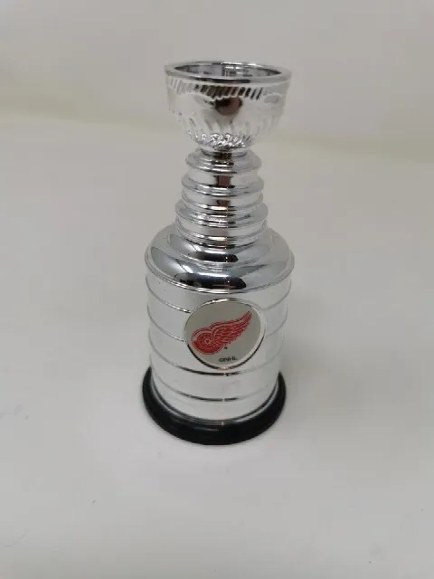 Detroit Red Wings Mini Stanley Cup Labatt Blue NHL Hockey Collectible