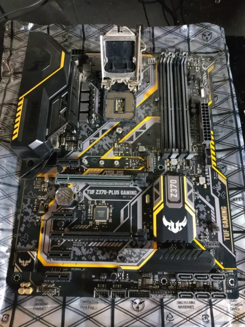 Carte mère asus TUF Z370-PLUS GAMING lga 1151 h4 h310 b360 b365 z370 z390