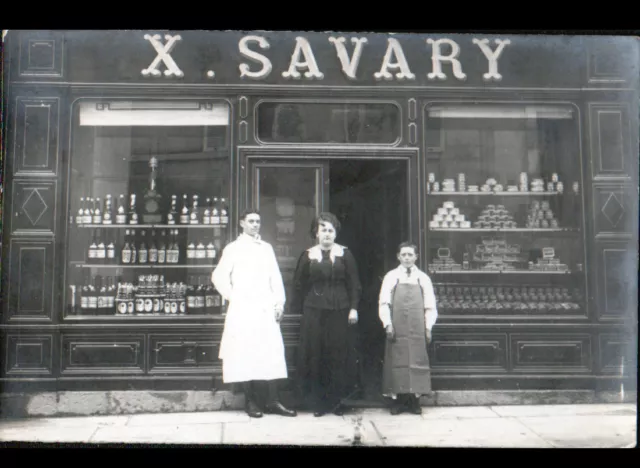 CHALON-sur-SAONE (71) Devanture COMMERCE EPICERIE FINE & ALCOOLS "X. SAVARY"