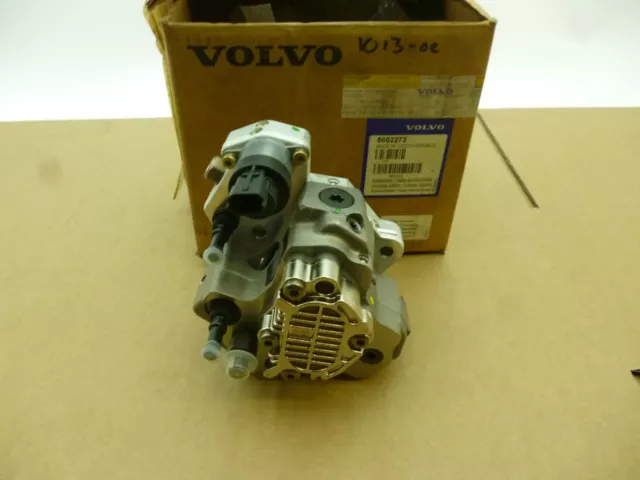 Volvo 8602272 injection pump Bosch 82 00 055 072