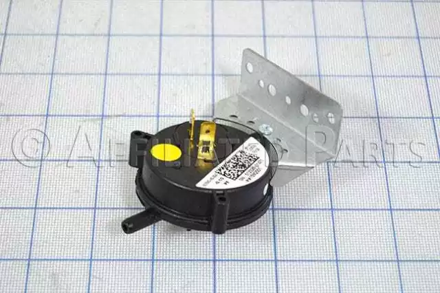 Lennox 15M20 Pressure Switch