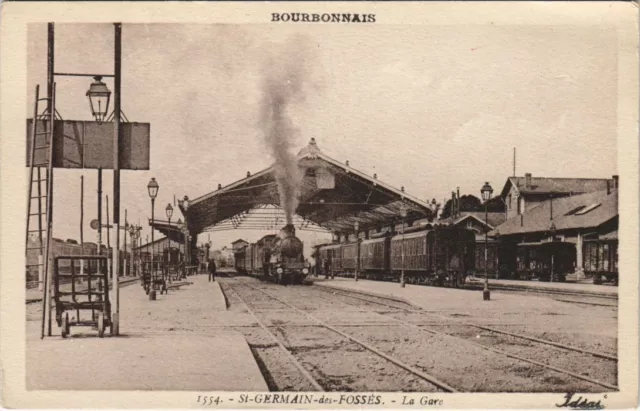 CPA SAINT-GERMAIN-des-FOSSES La Gare (1220619)