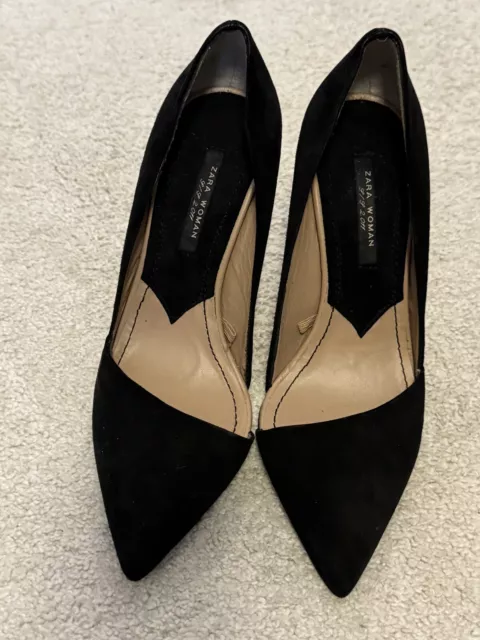 Zara black court shoes hotsell