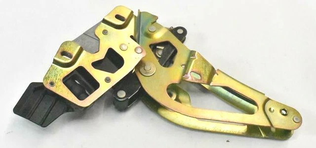 03-12 Mercedes R230 SL500 SL600 Convertible Left Trunk Frame Lock Bracket OEM
