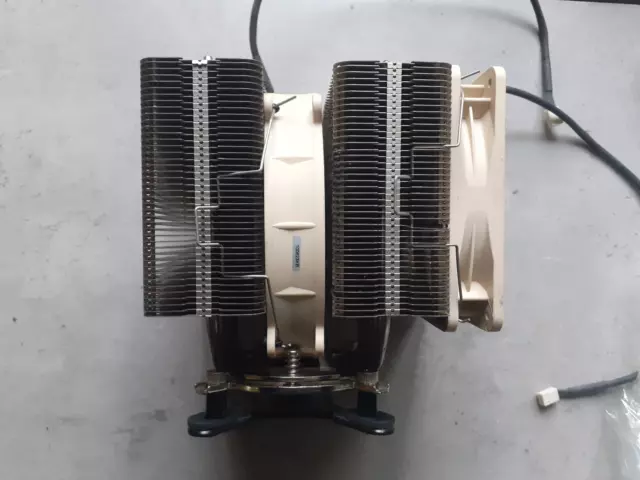 Noctua NH-D14, CPU-Kühler Tower Sockel 115X/1200, 1366/1356, 775