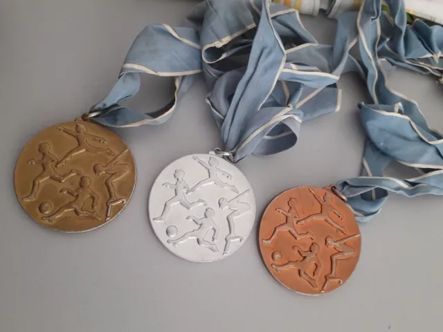 " Deutsche Kinder-und Jugendspartakiade " DDR Medaillen 1966 Gold/Silber/Bronze