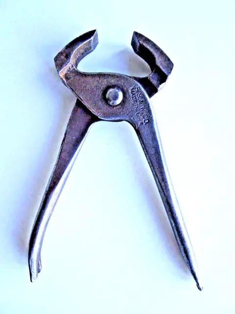 Vintage Nippers Nail Puller PS & W Co USA Peck Stow Wilcox Conneticut Circa 1880