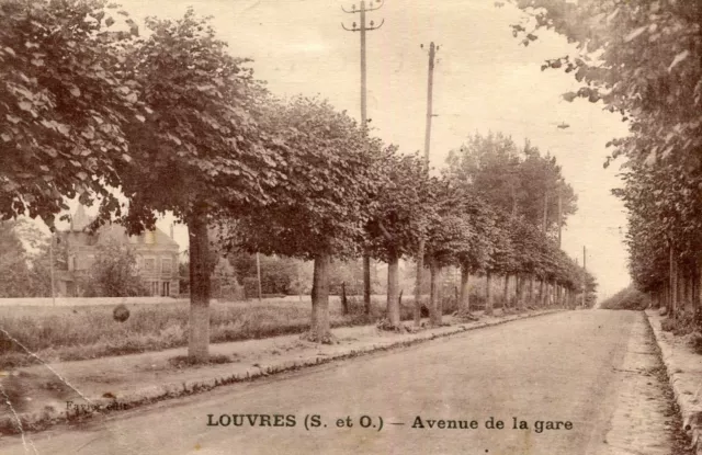 Carte LOUVRES Avenue de la Gare Arbres bien alignés