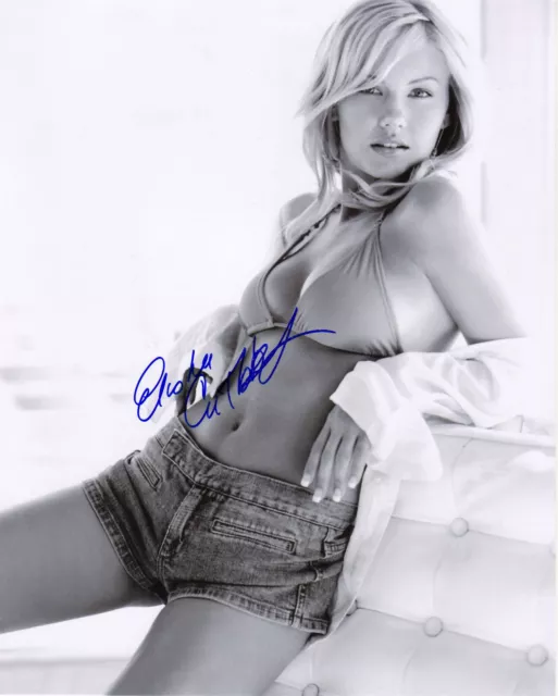 Elisha Cuthbert Autograph Signed Pp Photo Poster