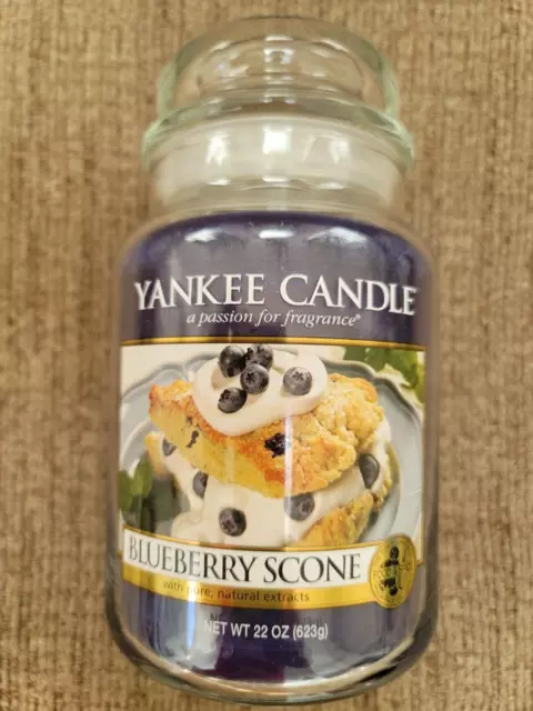 Yankee Candle Retired BLUEBERRY SCONE Food~ Large 22 oz. ~WHITE  LABEL~RARE~NEW