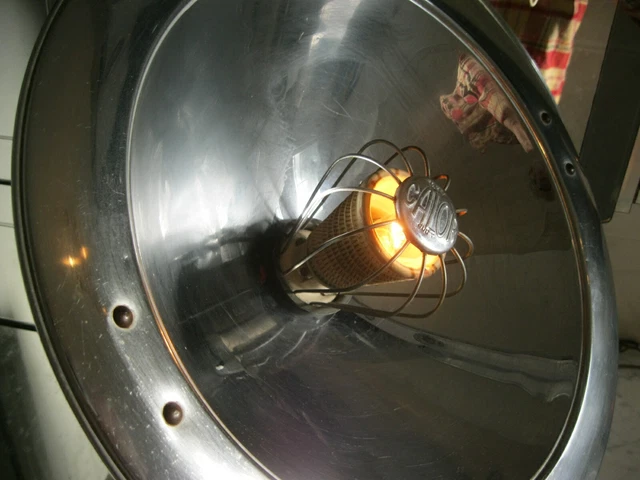 Lampe à poser déco récup' recyclage Tin Robot
