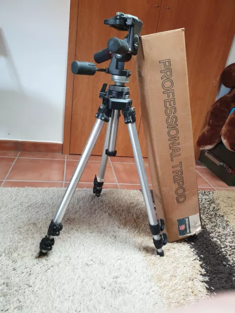 Tripode manfrotto 55C profesional con cabezal.PRECIO 125€