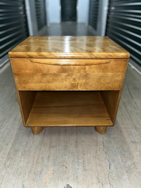 Heywood Wakefield Mid Century Modern Nightstand In Wheat