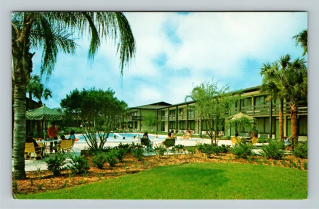 Kissimmee FL, Terrace Red Carpet Inn Patio Swimming Pool Chrome Florida Postcard