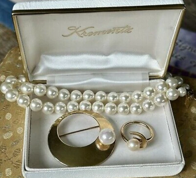 Vintage Sarah Coventry Set Faux Pearl Necklace Brooch & Ring RARE