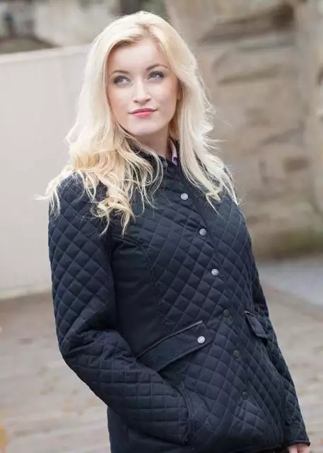 VESTE MATELASSEE BLEUE taille 46 FR 16UK marque dubarry shaw etiquetee a 269 EUR 160 65 PicClick FR