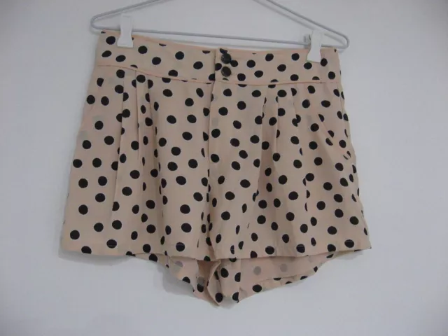 Divided Apricot With Black Polka Dot Pleated Front Shorts With Pockets Size 10