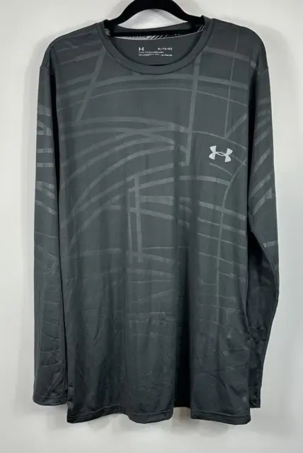 UNDER ARMOUR Size XL men grey long sleeved threadborne heatgear compression top