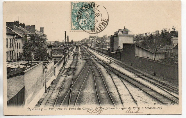 EPERNAY - Marne - CPA 51 - Gare Trains - vue prise du pont de chemin de fer