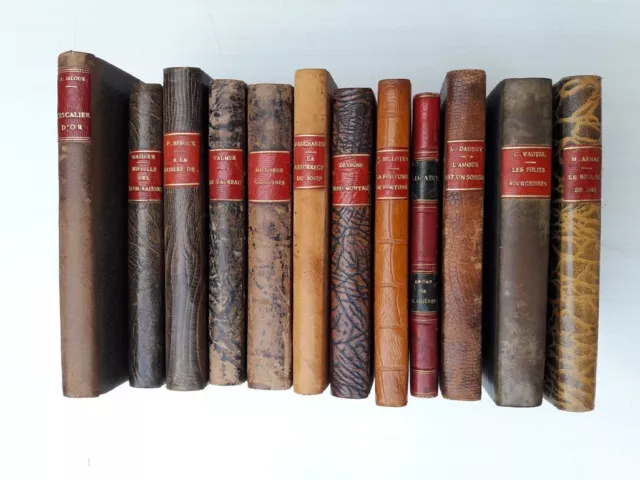 lot de 12 volumes reliés auteurs et éditeurs différents années 1920-1930