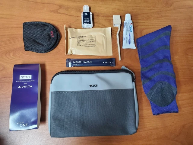 TUMI for Delta Grey Small  Pouch zipper Soft sided Travel Case Toiletry Bag