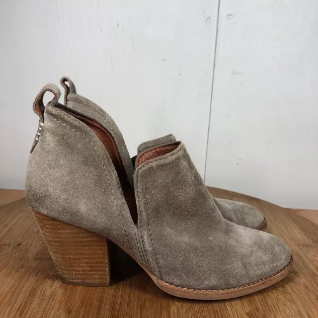 Jeffrey Campbell Boots Womens 8.5 Shoe Gray Suede Cut Out Block Heel Casual