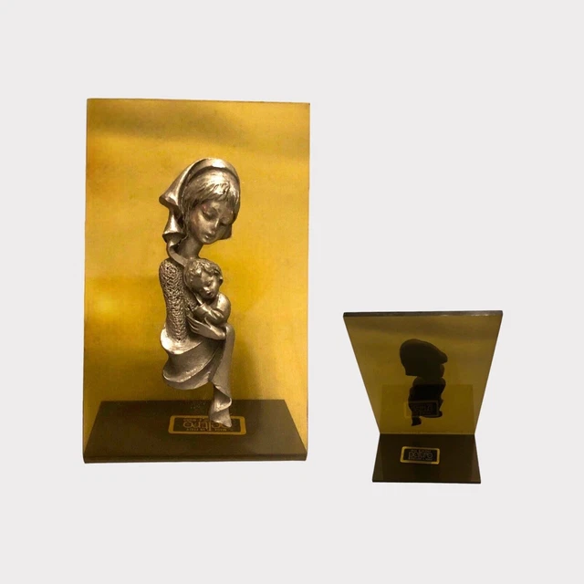 Soporte de plexiglás de 10,5 cm de la Virgen y el Niño vintage cincelado a...