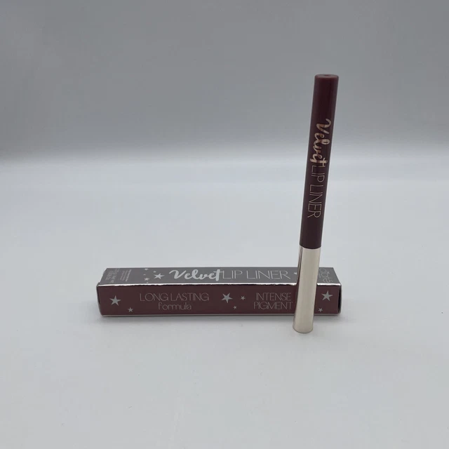 Delineador de labios de terciopelo Ciaté London en caco  0,008 oz
