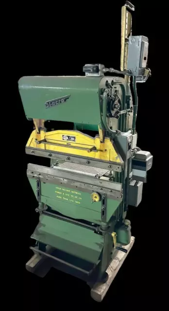Di-Acro 16-36 Hydra Mechanical Press Brake 16 GA x 36" 3 HP