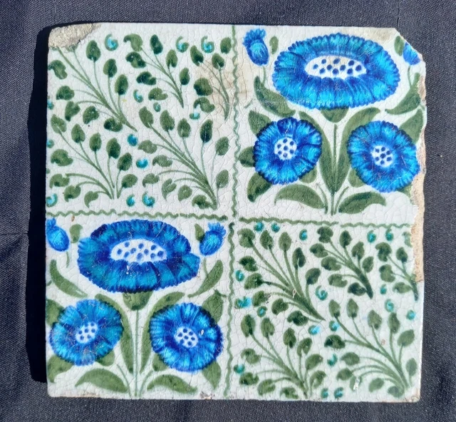 Antique Victorian tile William de Morgan Chelsea Period Daisy
